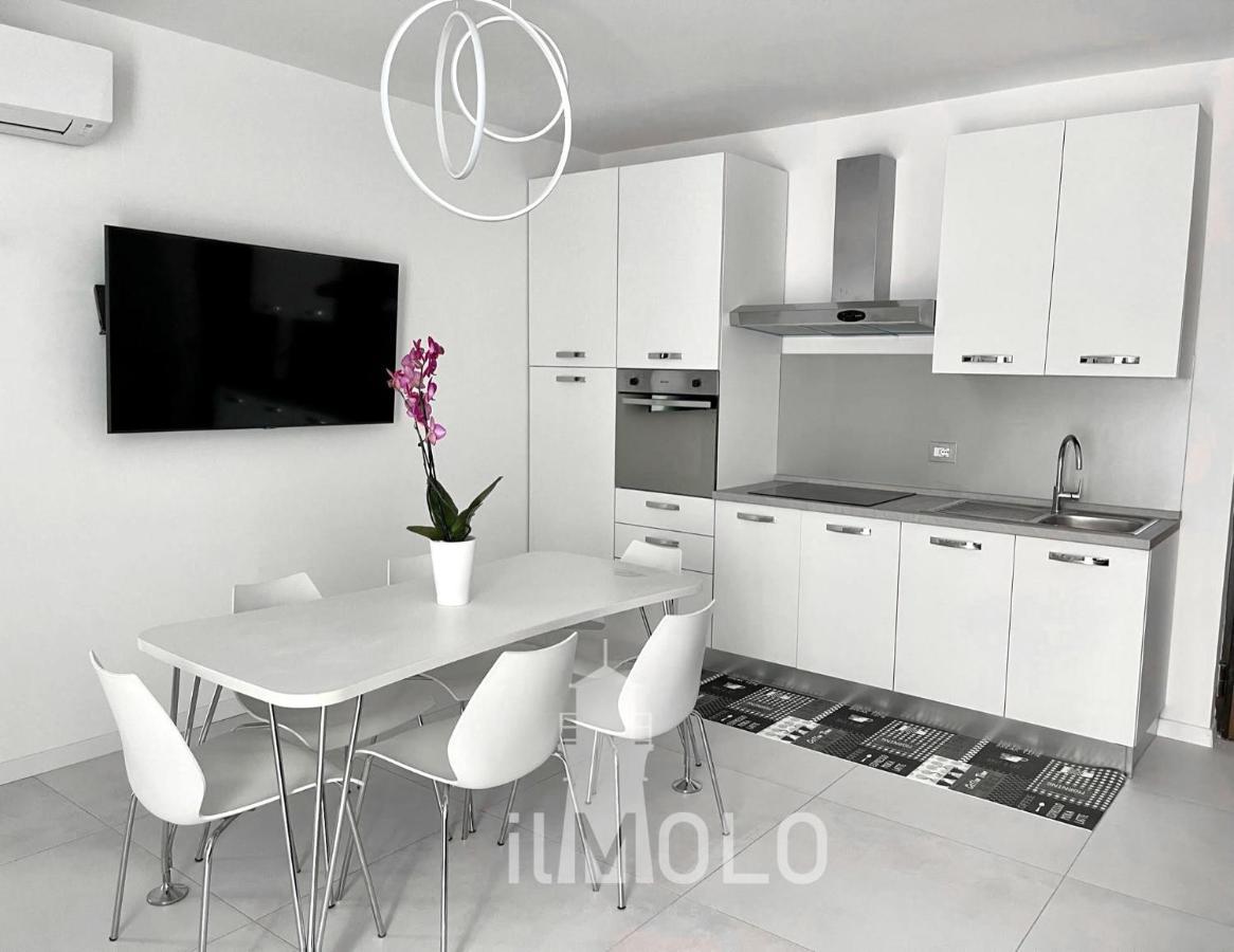Il Molo Villa เนเปิลส์ ภายนอก รูปภาพ